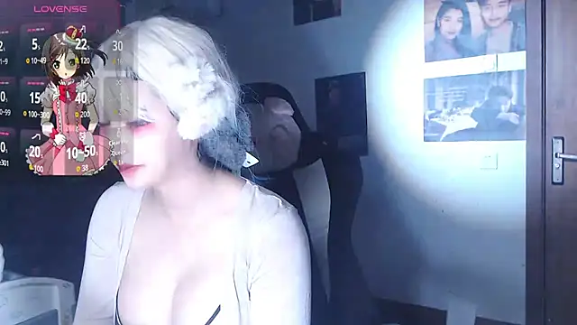 candy cola online show from October 12, 2025, 5:39 am