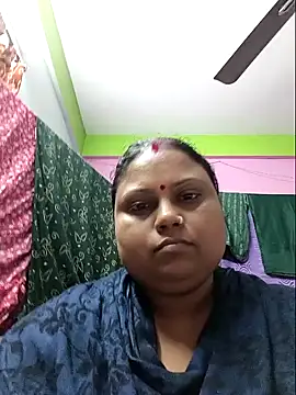 Snapshot of yourssoumi chatting on December 24, 2024, 2:33 pm yourssoumi online show from December 24, 2024, 2:33 pm