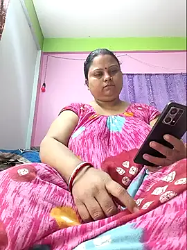 Snapshot of yourssoumi chatting on January 29, 2025, 3:12 am yourssoumi online show from January 29, 2025, 3:12 am