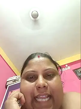 Snapshot of yourssoumi chatting on March 5, 2025, 2:23 pm yourssoumi online show from March 5, 2025, 2:23 pm