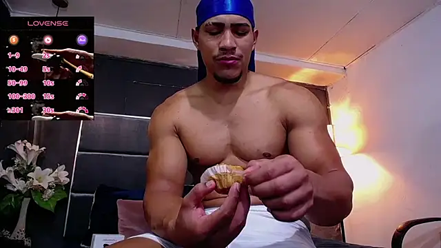 Snapshot of teddyfit19cm chatting on October 24, 2025, 1:51 pm teddyfit19cm online show from October 24, 2025, 1:51 pm