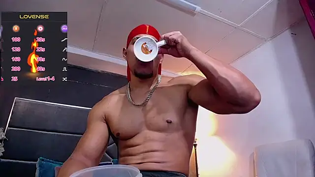 Snapshot of teddyfit19cm chatting on November 6, 2025, 1:45 pm teddyfit19cm online show from November 6, 2025, 1:45 pm