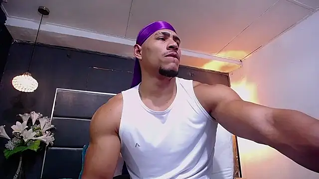 Snapshot of teddyfit19cm chatting on November 10, 2025, 1:43 pm teddyfit19cm online show from November 10, 2025, 1:43 pm