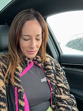 SweeetAlegra online show from February 3, 2026, 10:31 am