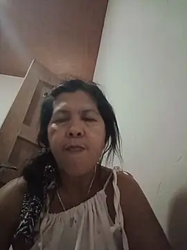 Snapshot of TropicalFlower chatting on June 4, 2026, 9:48 am TropicalFlower online show from June 4, 2026, 9:48 am