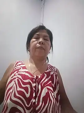 Snapshot of TropicalFlower chatting on June 30, 2026, 1:17 am TropicalFlower online show from June 30, 2026, 1:17 am
