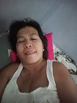 Snapshot of TropicalFlower chatting on July 13, 2026, 5:10 am TropicalFlower online show from July 13, 2026, 5:10 am