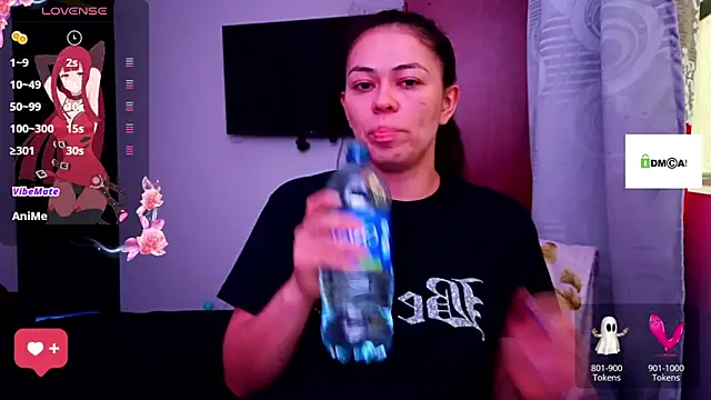 mayhott2 online show from November 27, 2025, 9:17 pm