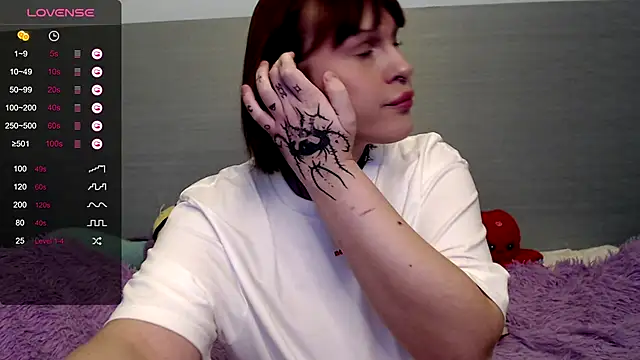 ivamayy online show from December 16, 2024, 12:16 pm