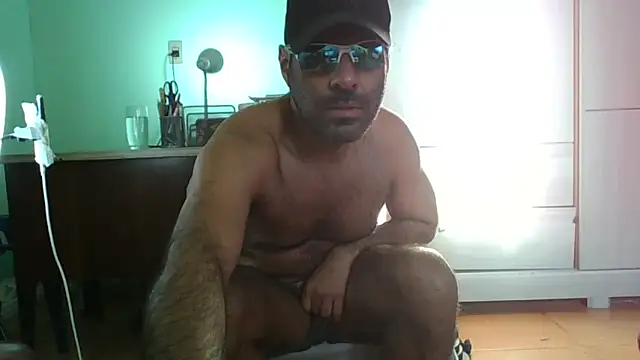 MILITARS online show from June 5, 2026, 7:19 pm