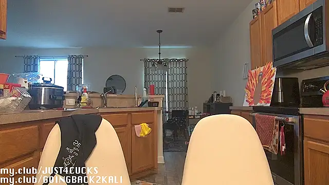 boomboomr00m online show from November 27, 2025, 3:47 pm