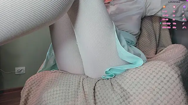 queen carly online show from February 25, 2026, 11:53 am