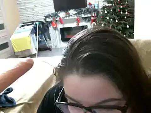 cute  cherry online show from February 7, 2025, 6:56 pm