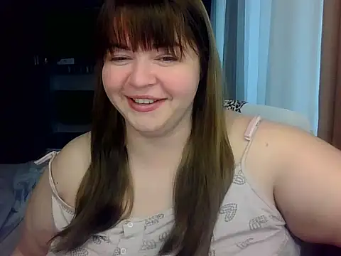 cute  cherry online show from March 21, 2026, 1:26 pm