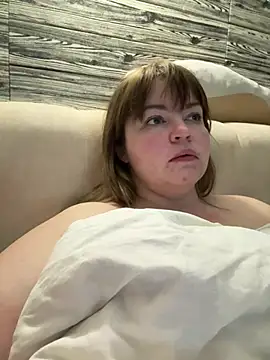 cute  cherry online show from March 28, 2026, 11:15 pm