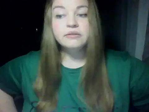 cute  cherry online show from April 8, 2026, 6:41 pm