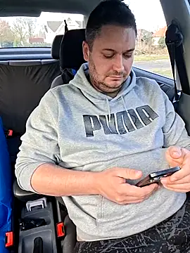 Snapshot of nemes2 chatting on February 23, 2026, 8:33 am nemes2 online show from February 23, 2026, 8:33 am