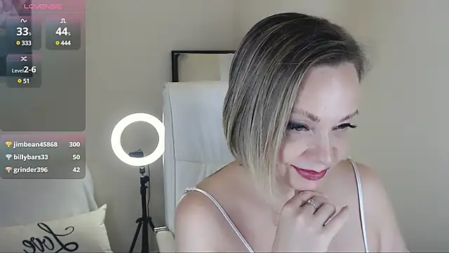 Tilly Eliot online show from March 5, 2025, 12:38 am