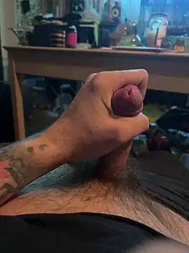 kissfreak85 online show from January 6, 2025, 12:05 am