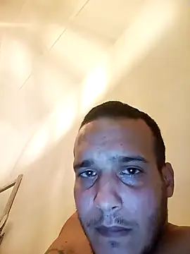 Snapshot of sexytoy265 chatting on December 3, 2024, 1:32 pm sexytoy265 online show from December 3, 2024, 1:32 pm