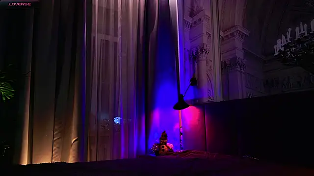 SofiaFoster  online show from December 20, 2024, 2:05 pm