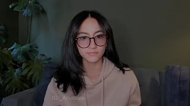  Amatista online show from January 31, 2025, 4:27 pm