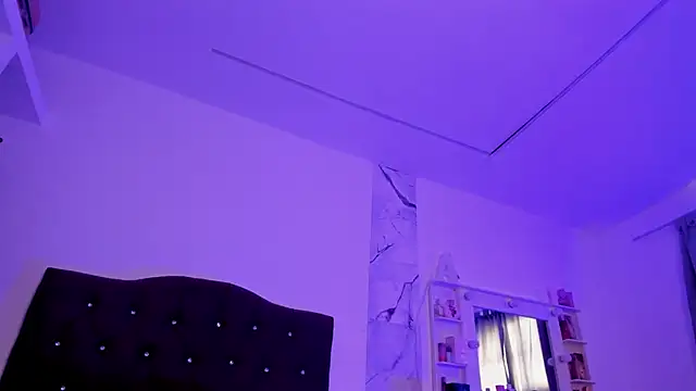 alysson 18 online show from March 19, 2026, 1:59 pm