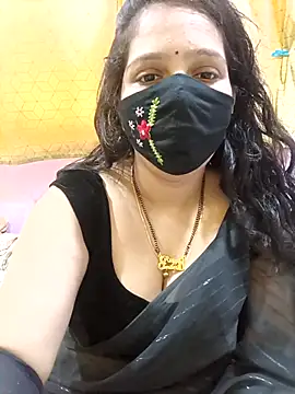 Snapshot of Rising_Smiler chatting on October 9, 2025, 9:07 am Rising Smiler online show from October 9, 2025, 9:07 am