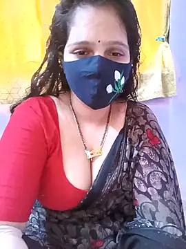 Snapshot of Rising_Smiler chatting on November 20, 2025, 8:47 am Rising Smiler online show from November 20, 2025, 8:47 am