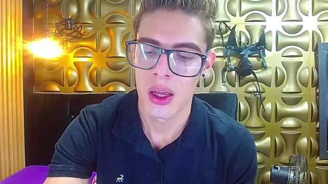 angel sexyevil online show from November 23, 2025, 12:27 pm