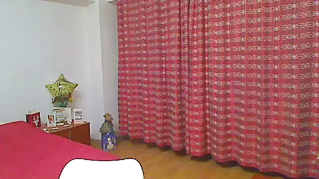 hotSANDRA STARR online show from February 27, 2026, 11:27 pm