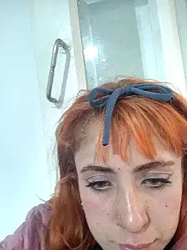 Snapshot of sarah_lovesu chatting on October 3, 2025, 7:22 pm sarah lovesu online show from October 3, 2025, 7:22 pm