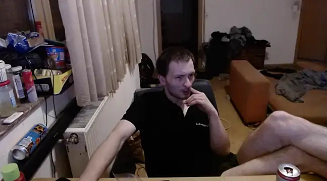 Snapshot of sexymann92 chatting on December 6, 2024, 7:23 pm sexymann92 online show from December 6, 2024, 7:23 pm