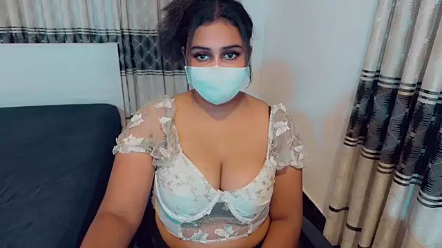Snapshot of SonY_CaM chatting on May 3, 2026, 10:10 am SonY CaM online show from May 3, 2026, 10:10 am