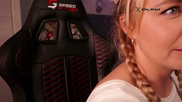 Kitty Ricky online show from January 11, 2026, 9:36 am