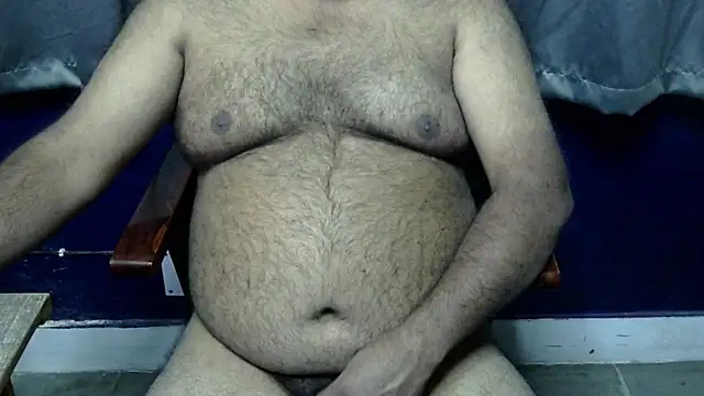 hairysubcub 70 online show from November 17, 2025, 4:51 am