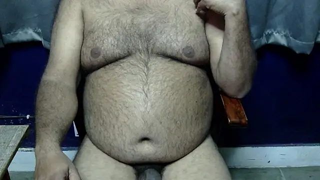 hairysubcub 70 online show from January 18, 2026, 6:34 pm