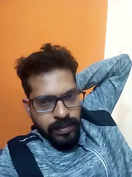 Snapshot of arhan3043 chatting on December 14, 2024, 5:58 pm arhan3043 online show from December 14, 2024, 5:58 pm