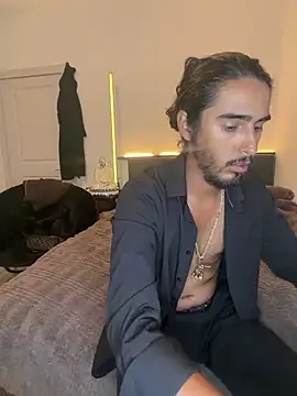jrrichforever online show from June 19, 2026, 11:52 pm