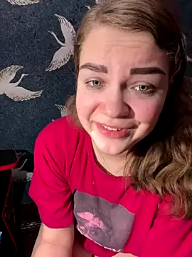 Snapshot of Sweet_Monro chatting on December 1, 2024, 5:13 pm Sweet Monro online show from December 1, 2024, 5:13 pm