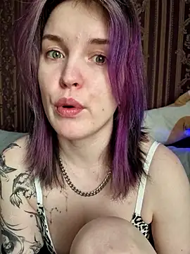 Snapshot of LazyTanukii chatting on March 19, 2025, 9:28 am LazyTanukii online show from March 19, 2025, 9:28 am