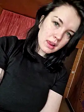 LazyTanukii online show from February 8, 2026, 3:21 am