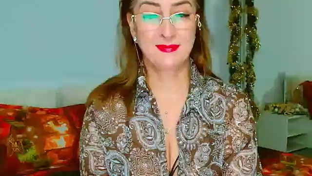 Tyana40 online show from December 20, 2025, 2:18 am