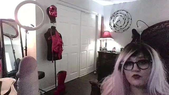 JadeDaMilf online show from April 29, 2026, 4:55 pm