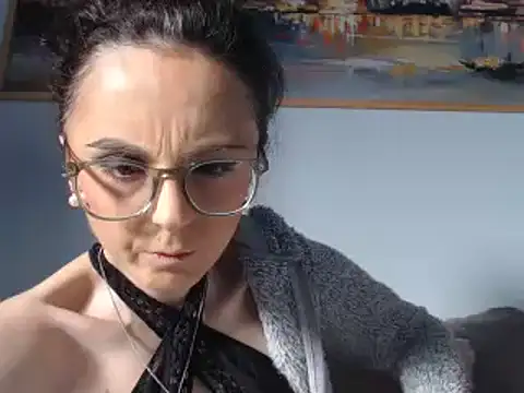 cleophee online show from February 14, 2025, 10:28 am