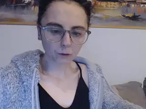 cleophee online show from March 4, 2025, 6:26 am