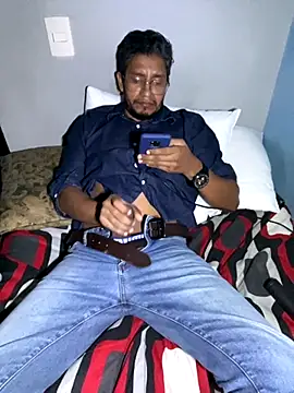 Darkdickhard online show from November 2, 2025, 4:48 am