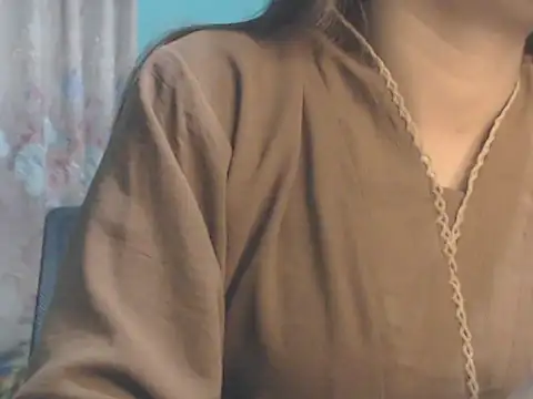 Snapshot of NancyRuvi chatting on February 4, 2026, 4:35 pm NancyRuvi online show from February 4, 2026, 4:35 pm