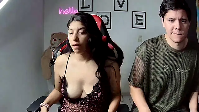 kim sex hot online show from October 17, 2025, 10:07 am