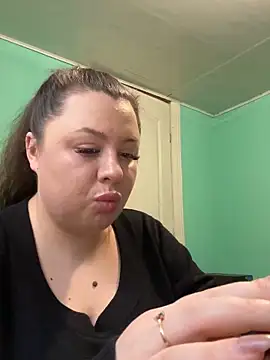 Sara Slow online show from March 3, 2026, 2:01 pm